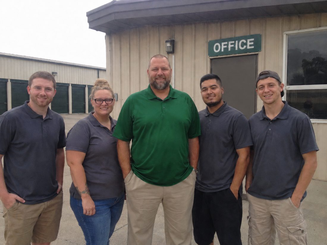 Pest control professionals in Middletown, OH